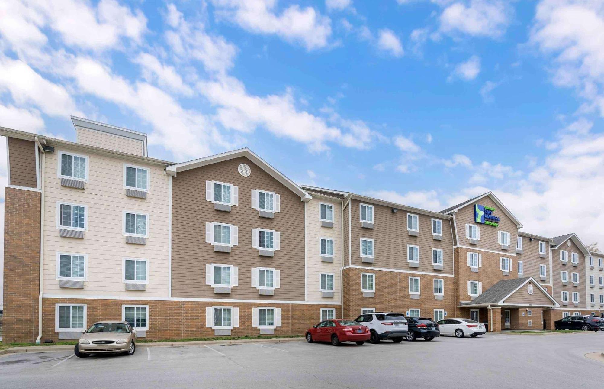 Extended Stay America Select Suites - Louisville - Airport Екстер'єр фото